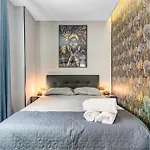 City Scape Suites